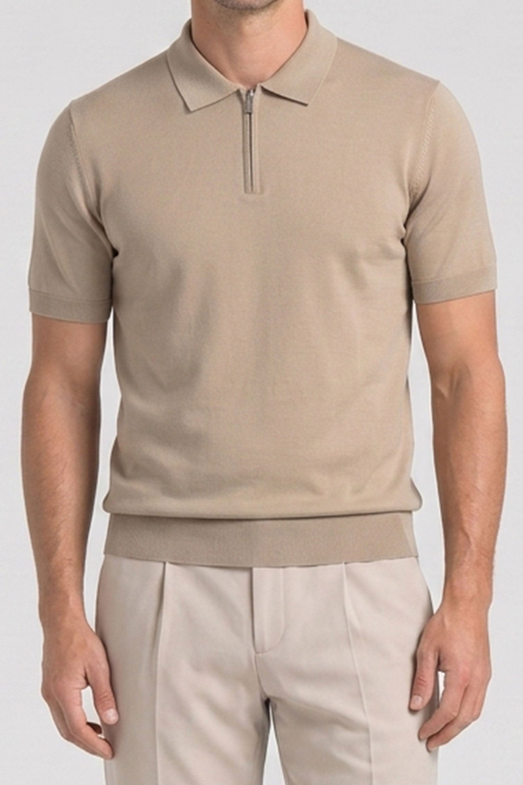 Beige strikket poloshirt med lynlås til mænd