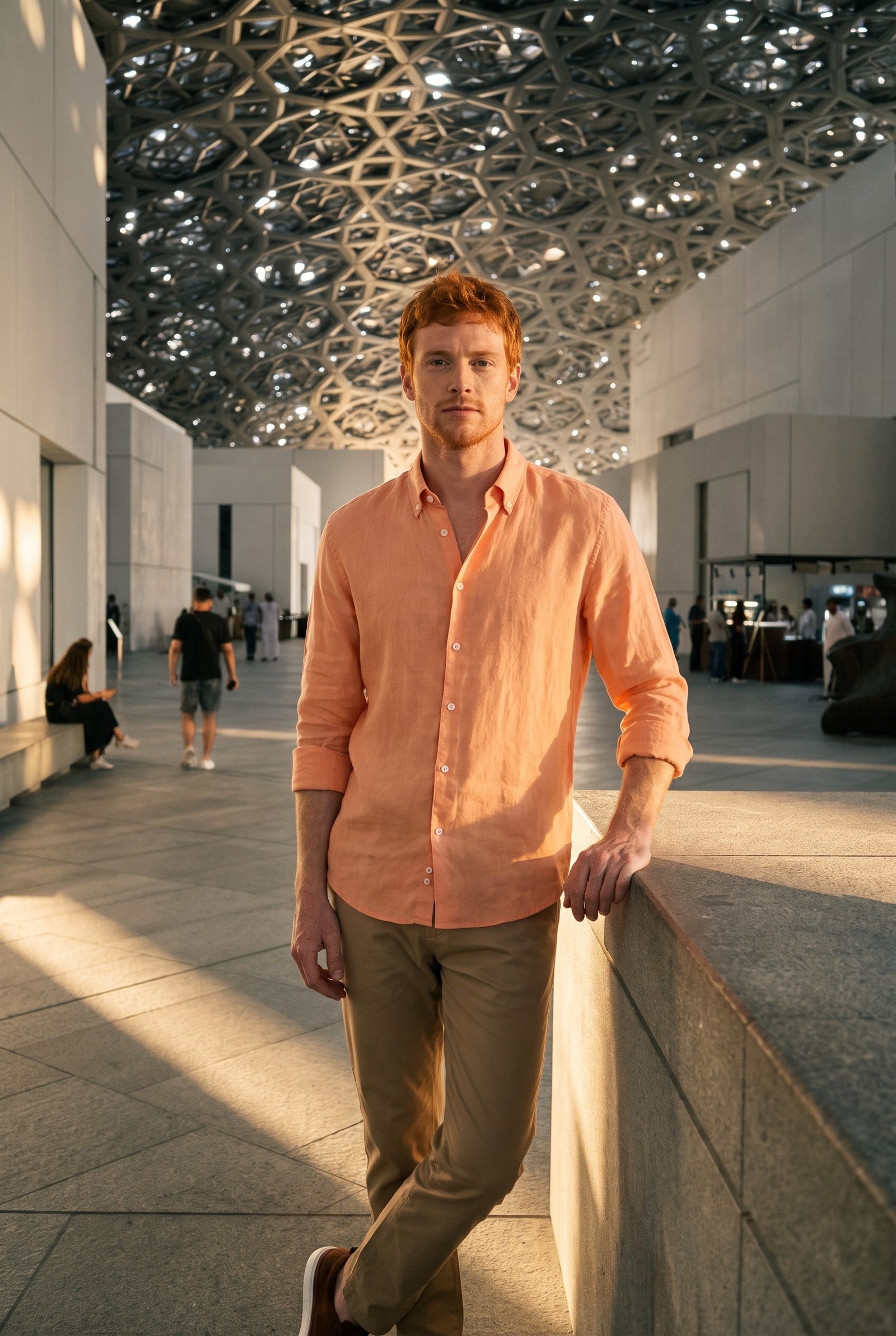 Look #1024 styled with Herre khaki chinobukser i hørblanding i tyndt Tencel-bomuld til sommer