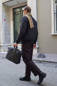 Herre sort & beige vendbar bomber letvægts quiltet 2-i-1 jakke