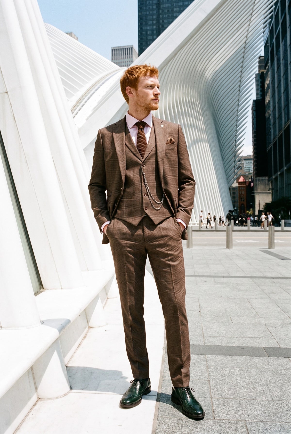 Look #1010 styled with TP-50 - Herre brunt 3-delt Prince of Wales ternet jakkesæt
