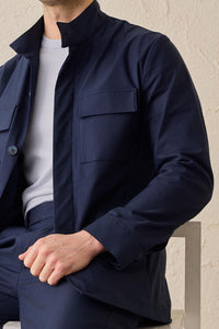 Herre marineblåt smart casual 2-delt jakkesæt med safari-krave og stretch