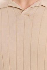 Beige ribbet poloshirt til mænd