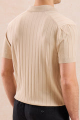 Beige ribbet poloshirt til mænd