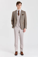 Harris Brown Tweed Suit med Kontrastfarvet Vest og Bukser i Sten