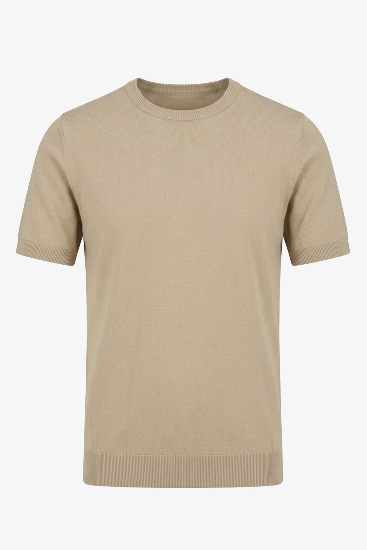 Beige strikket T-shirt til mænd med normal pasform og rund hals, korte ærmer