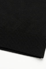 Sort herrestrikket sweater med rund hals og akryl-pullover