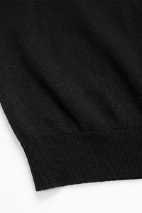 Herre sort strikket T-shirt med normal pasform og rund hals, korte ærmer
