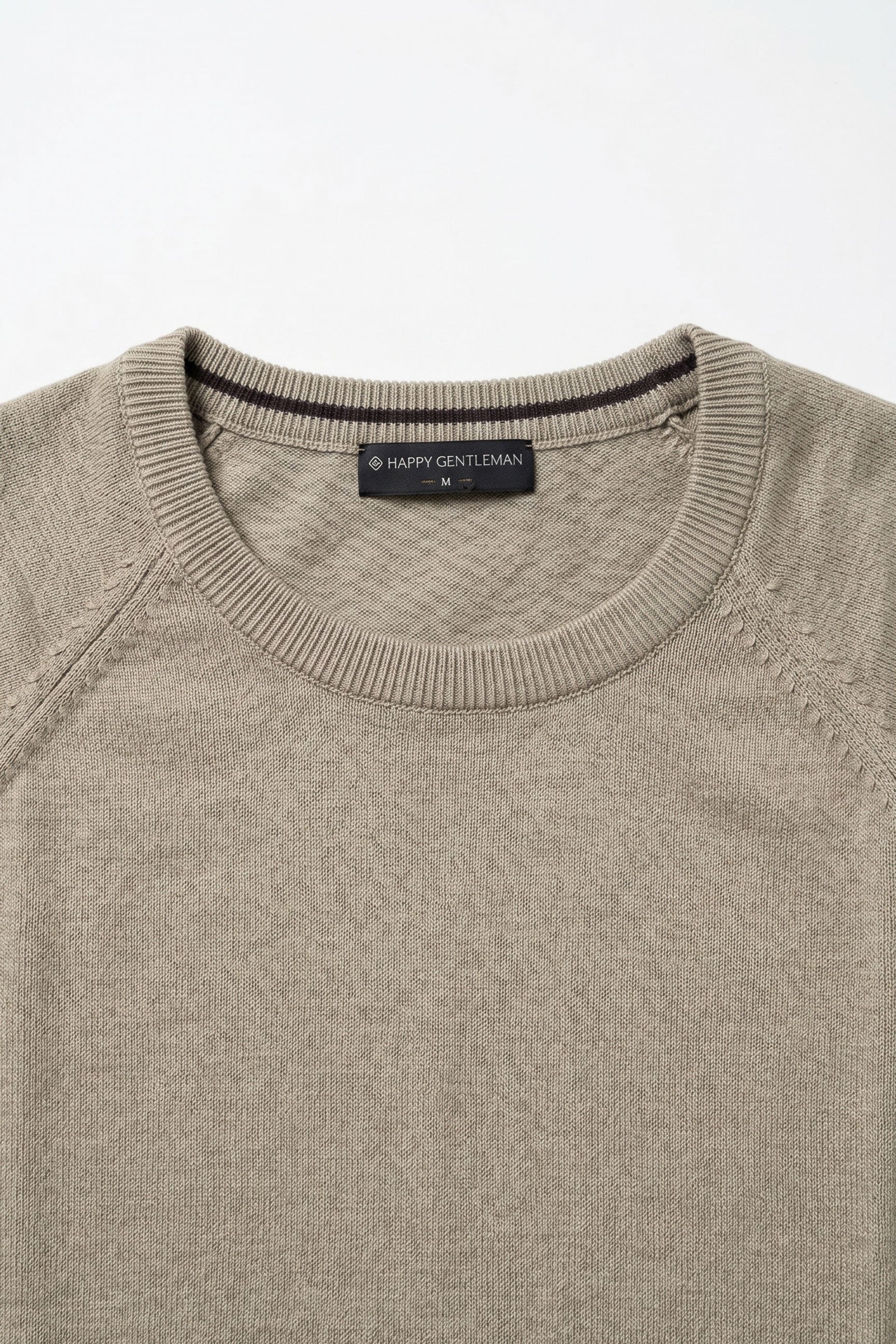 Herre khaki klassisk strikket t-shirt med korte ærmer og rund hals