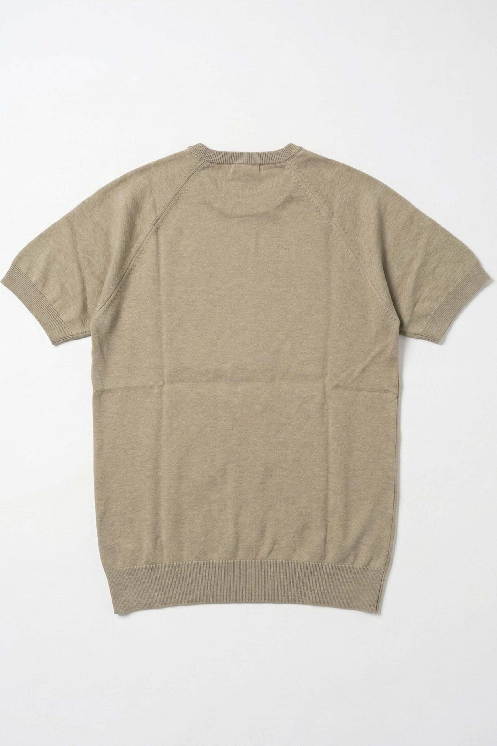 Herre khaki klassisk strikket t-shirt med korte ærmer og rund hals