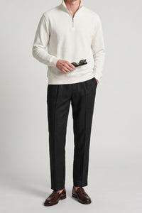 Herresweatshirt med kvart lynlås i off-white og bomuldsblanding med pullover med tragtudskæring