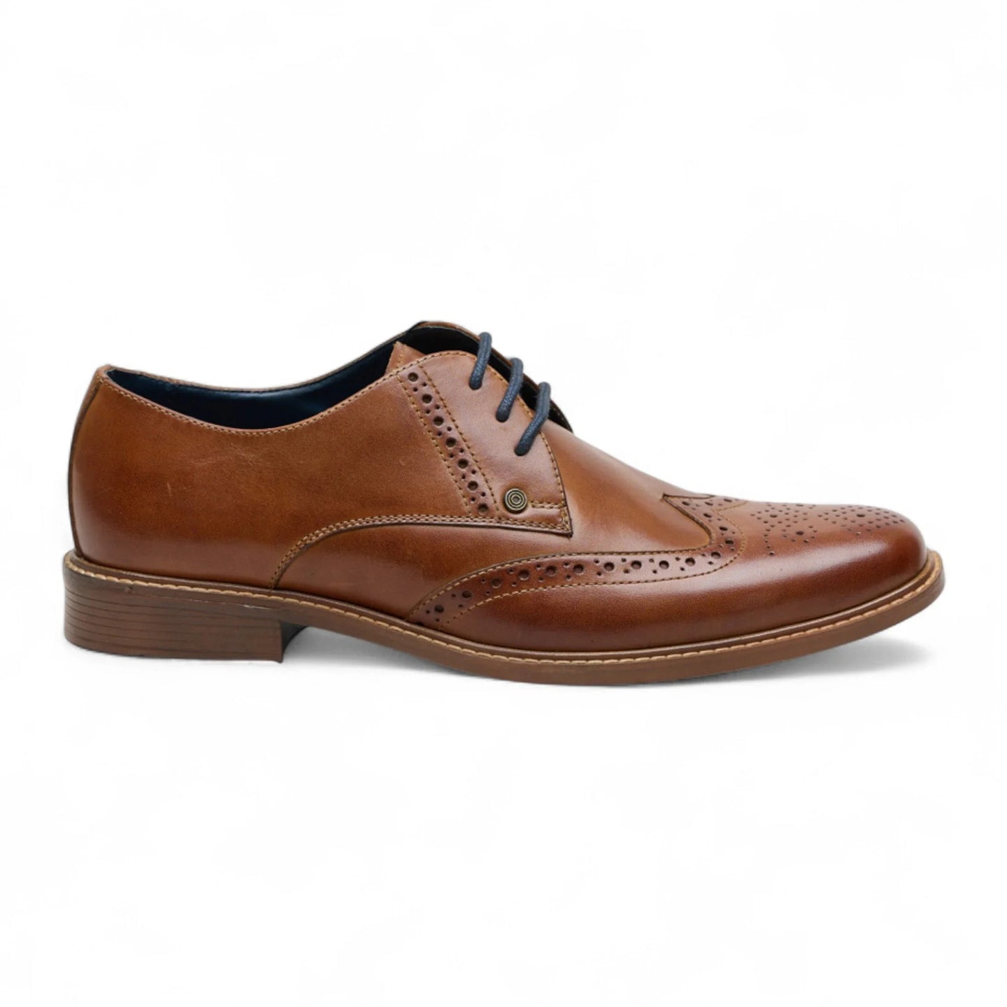 Herresko med Wingtip-detaljer i læder og brogue-design