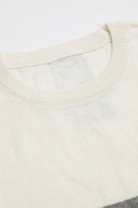 Hvid og sort strikket T-shirt med farveblok til mænd