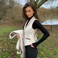 WSN15 - Dame Cremefarvet Tweedvest i Uldblanding